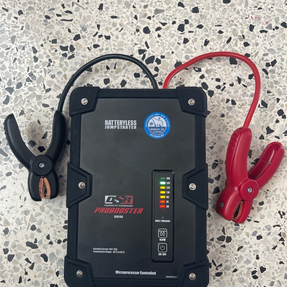 Probooster Batteryless Jumpstarter - Black and Red